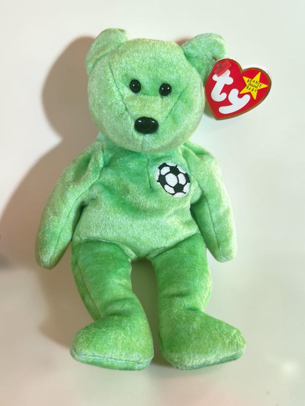 Ty Beanie Baby Kicks Soccer Bear Plush 1998 Green Football Gift